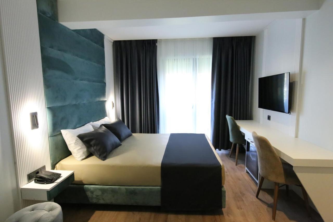 Axu Airport Hotel Arnavutkoy Ngoại thất bức ảnh A room at the hotel